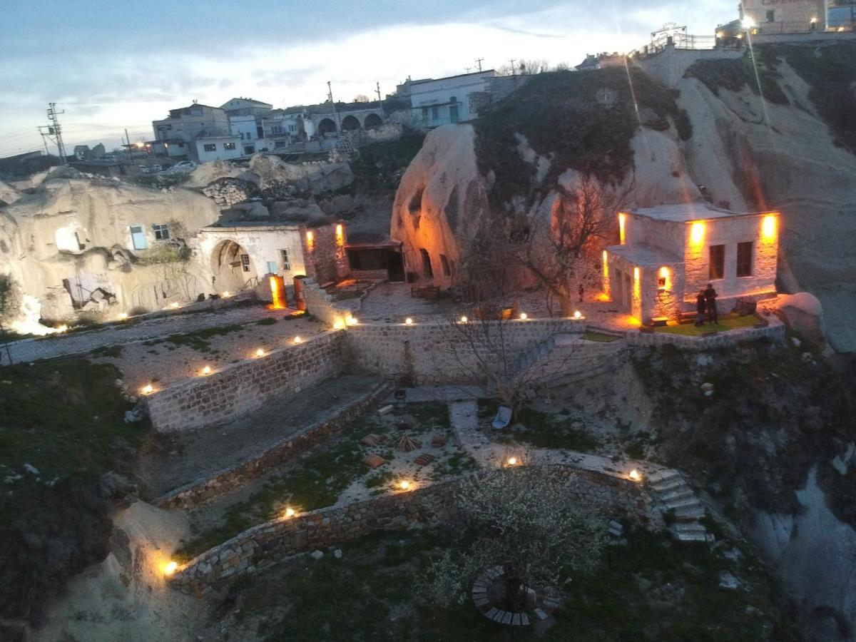 Cappadocia St.Nino'S Garden Bed & Breakfast Ortahisar ภายนอก รูปภาพ