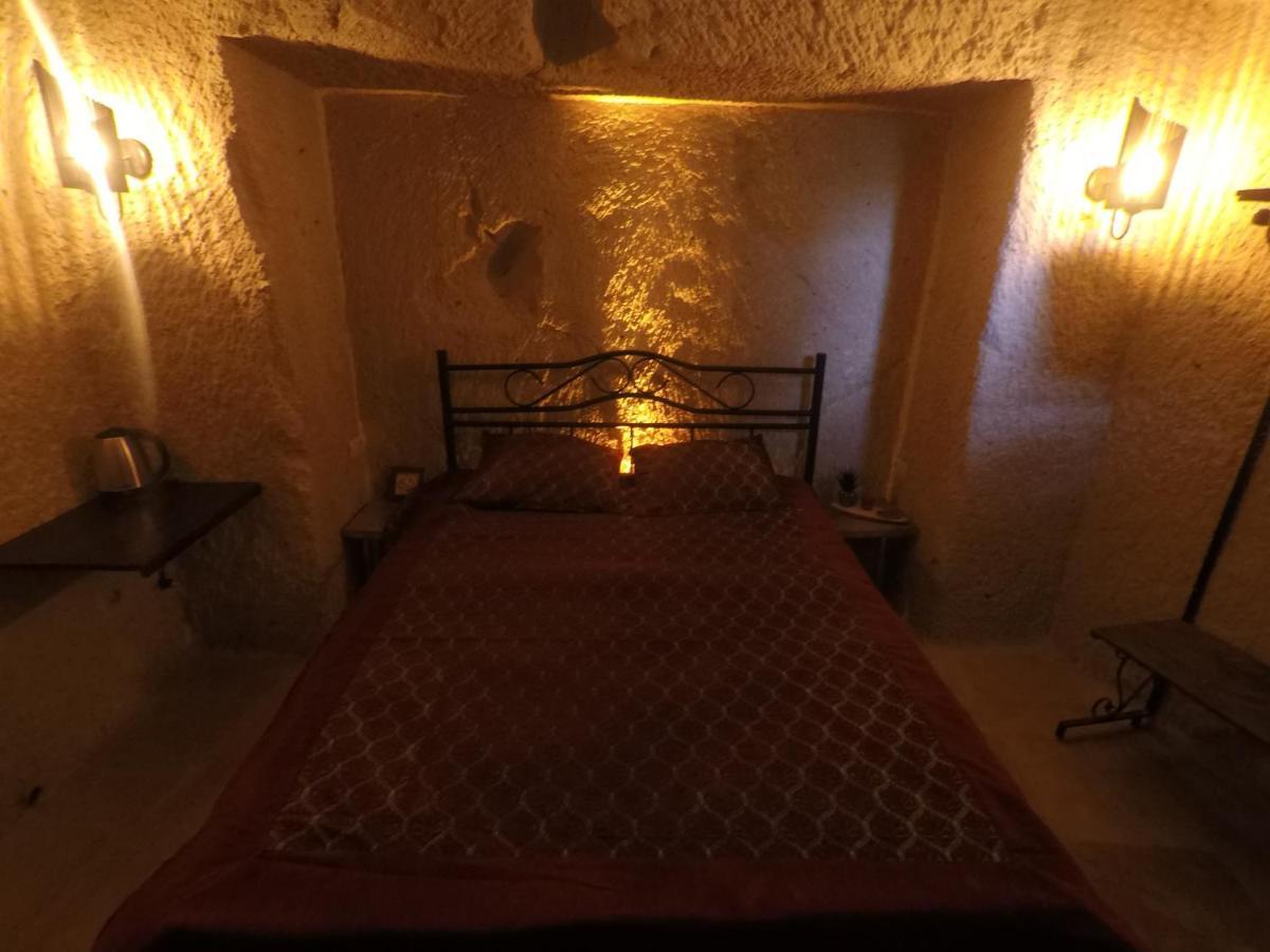 Cappadocia St.Nino'S Garden Bed & Breakfast Ortahisar ภายนอก รูปภาพ