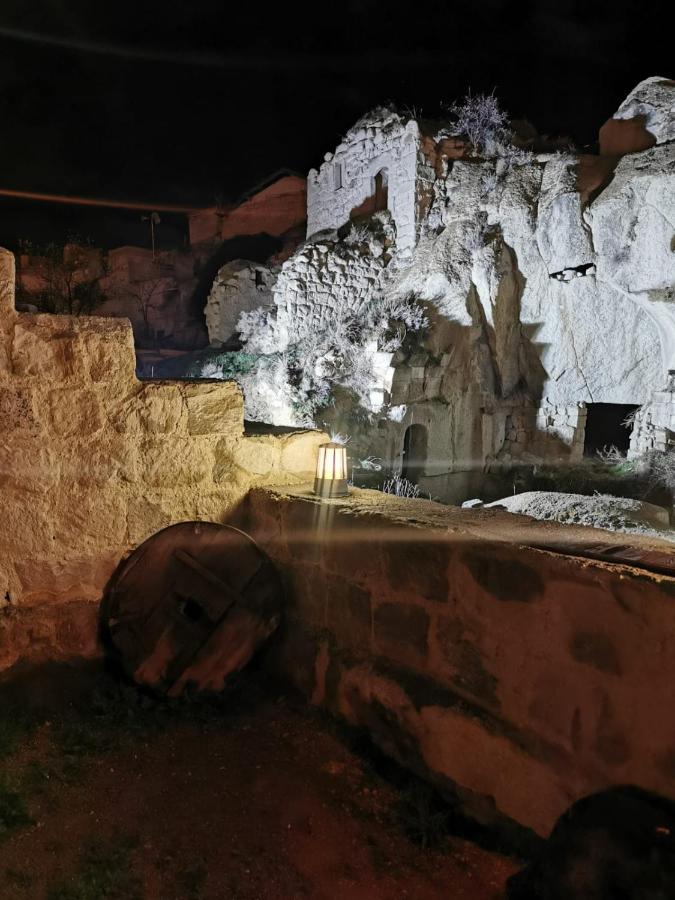 Cappadocia St.Nino'S Garden Bed & Breakfast Ortahisar ภายนอก รูปภาพ